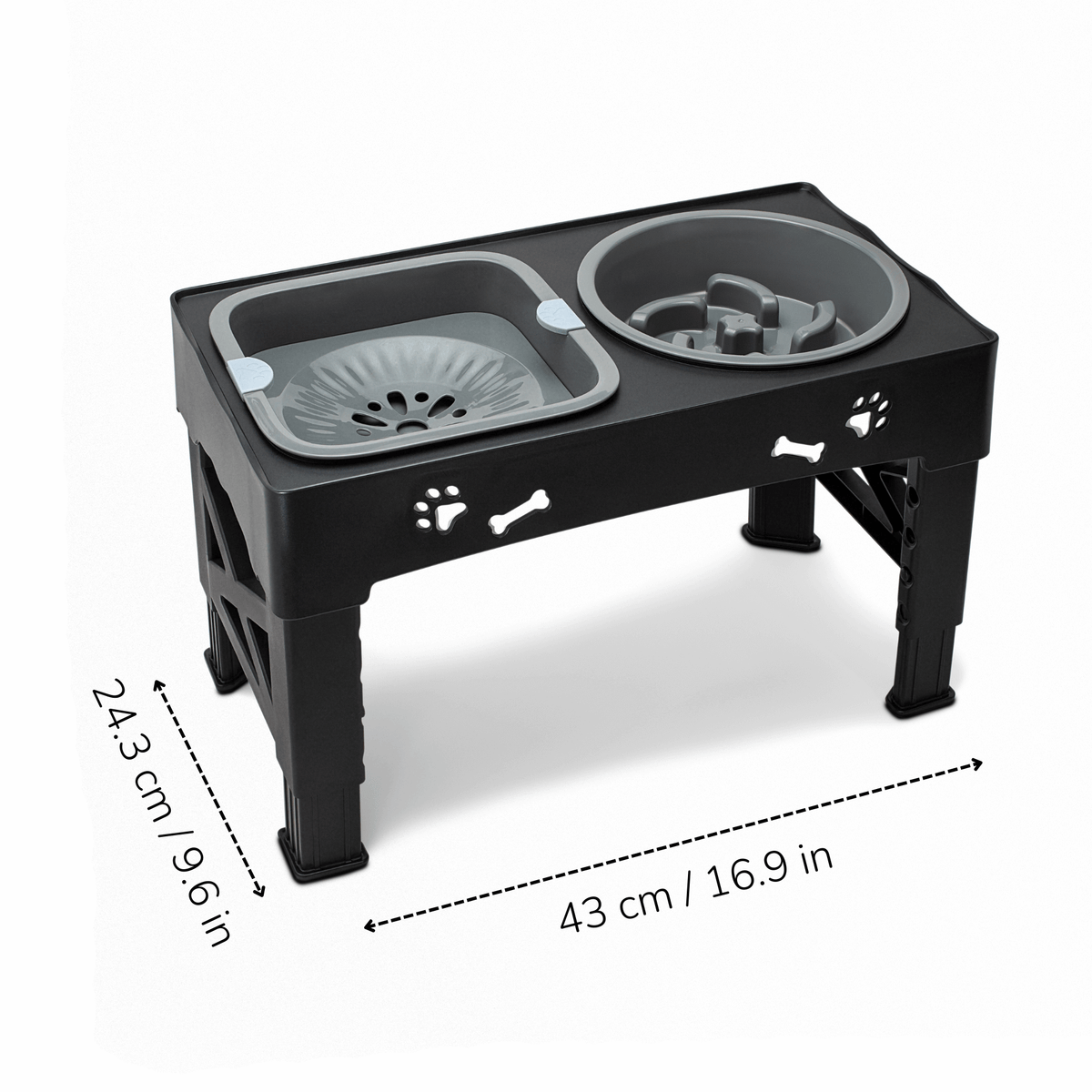 Elevated Dog Bowls That Ease Neck Strain